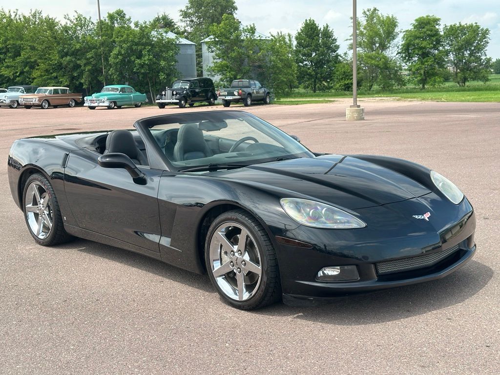 chevrolet corvette 2008 1G1YY36W985102400 image chevrolet corvette 2008 1G1YY36W985102400 image