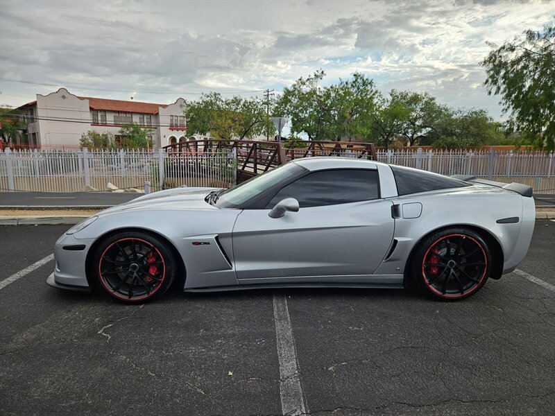 chevrolet corvette 2009 1G1YZ26E995107161 image chevrolet corvette 2009 1G1YZ26E995107161 image