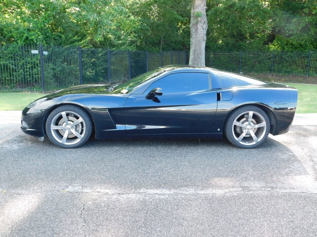 chevrolet corvette 2009 1G1YY26W595113261 image chevrolet corvette 2009 1G1YY26W595113261 image