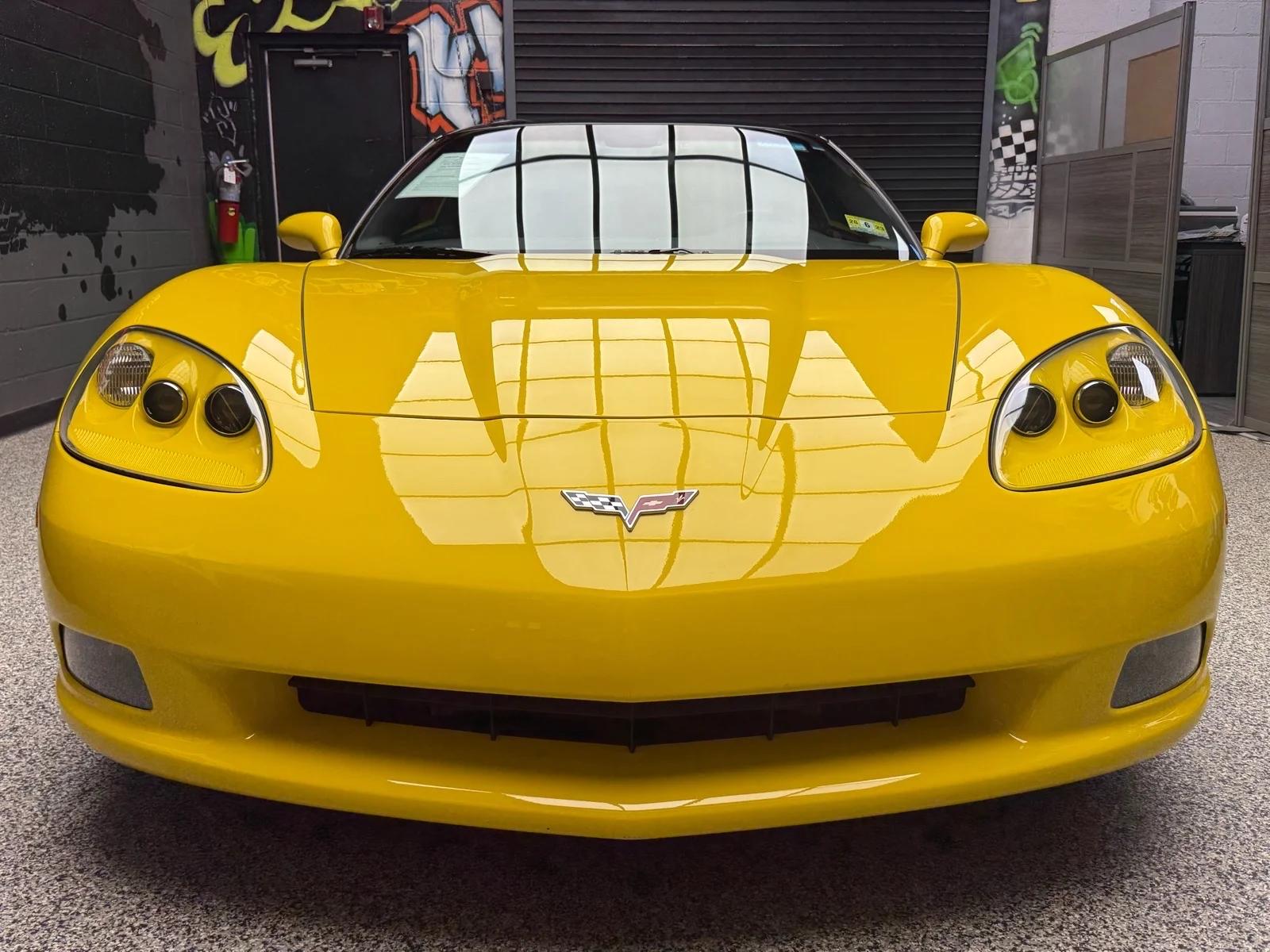 chevrolet corvette 2007 1G1YY26U575104720 image chevrolet corvette 2007 1G1YY26U575104720 image