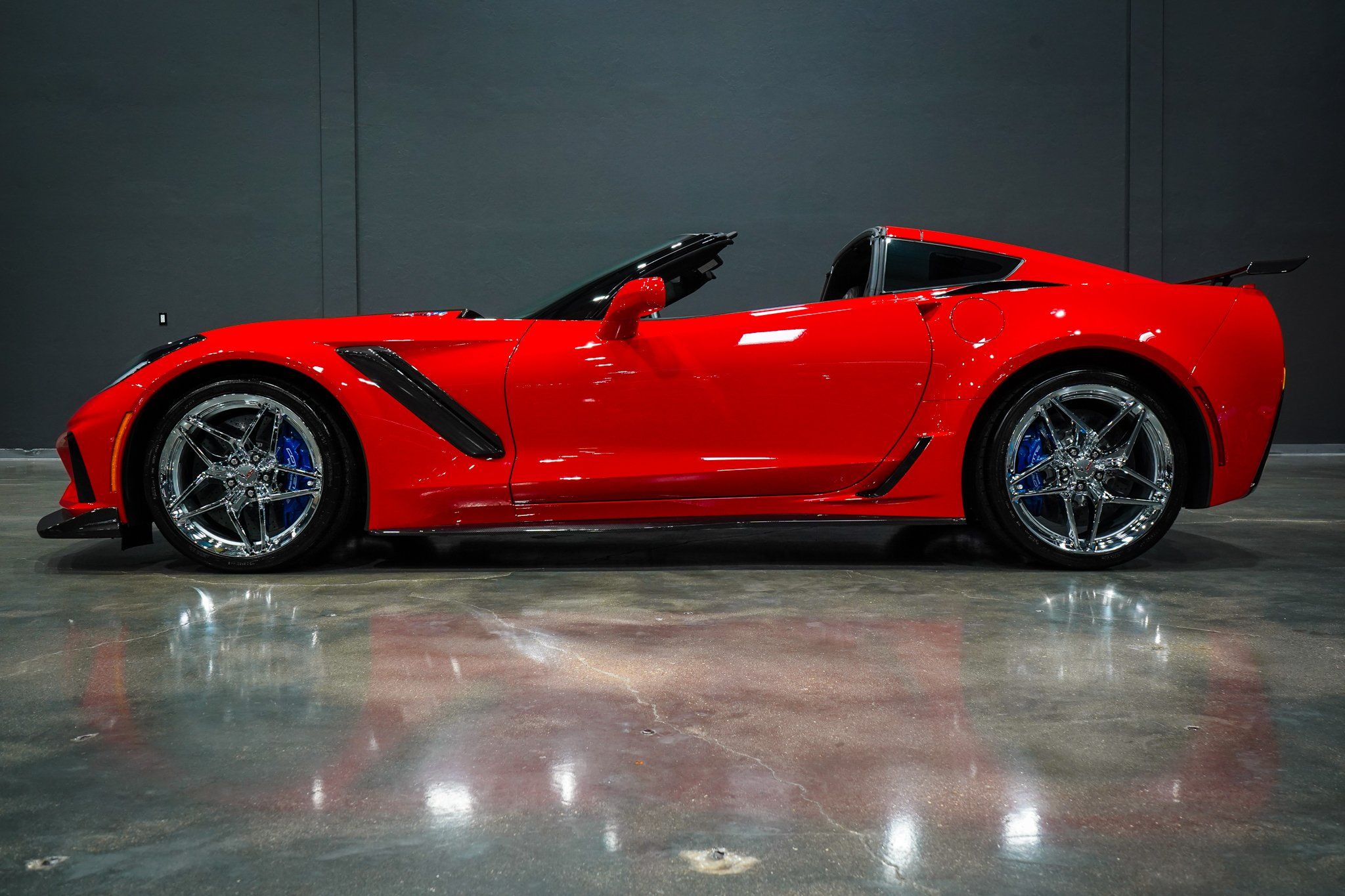 chevrolet corvette 2019 1G1Y52D91K5802225 image chevrolet corvette 2019 1G1Y52D91K5802225 image