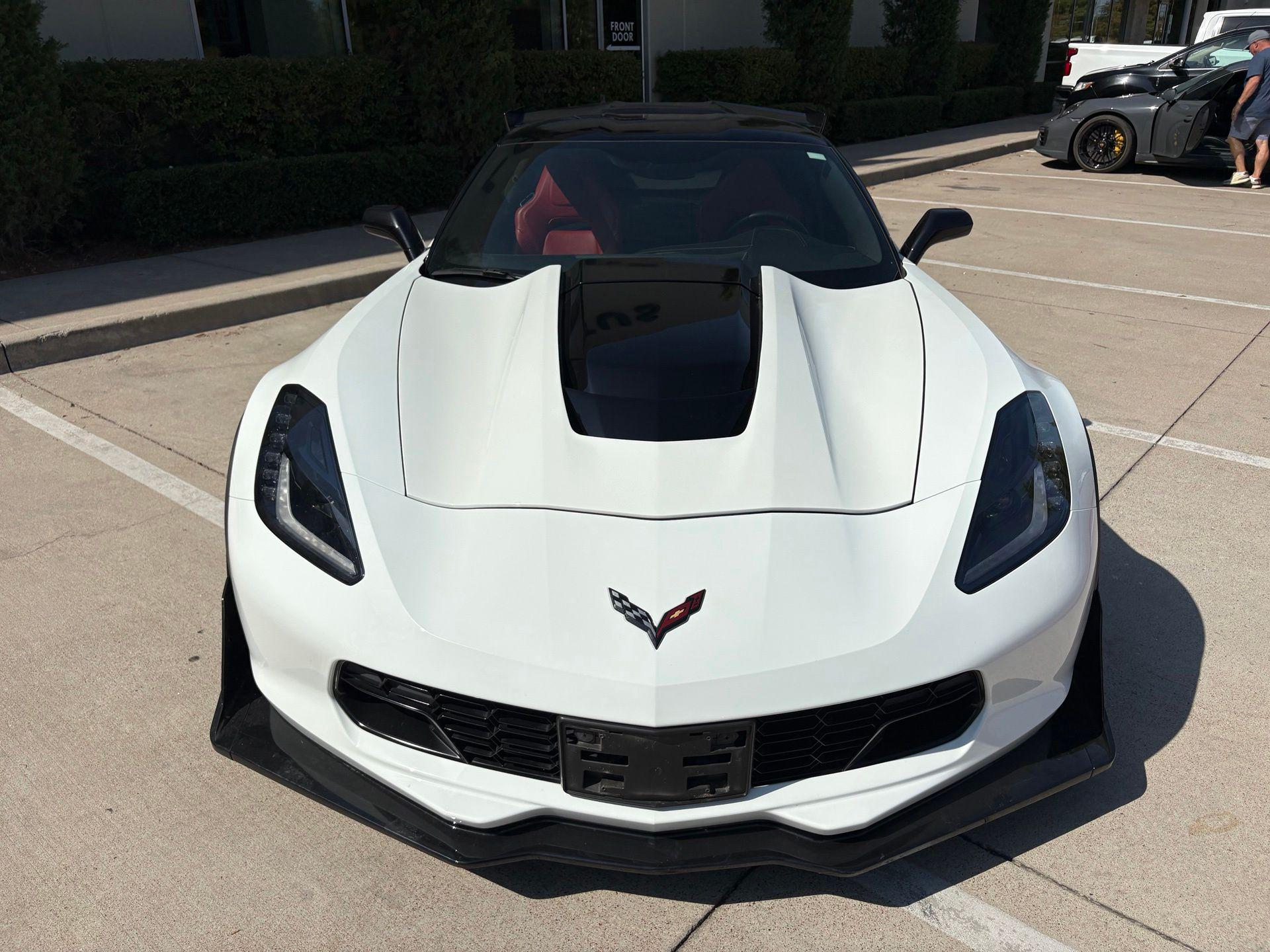 chevrolet corvette 2019 1G1YW2D7XK5110475 image chevrolet corvette 2019 1G1YW2D7XK5110475 image