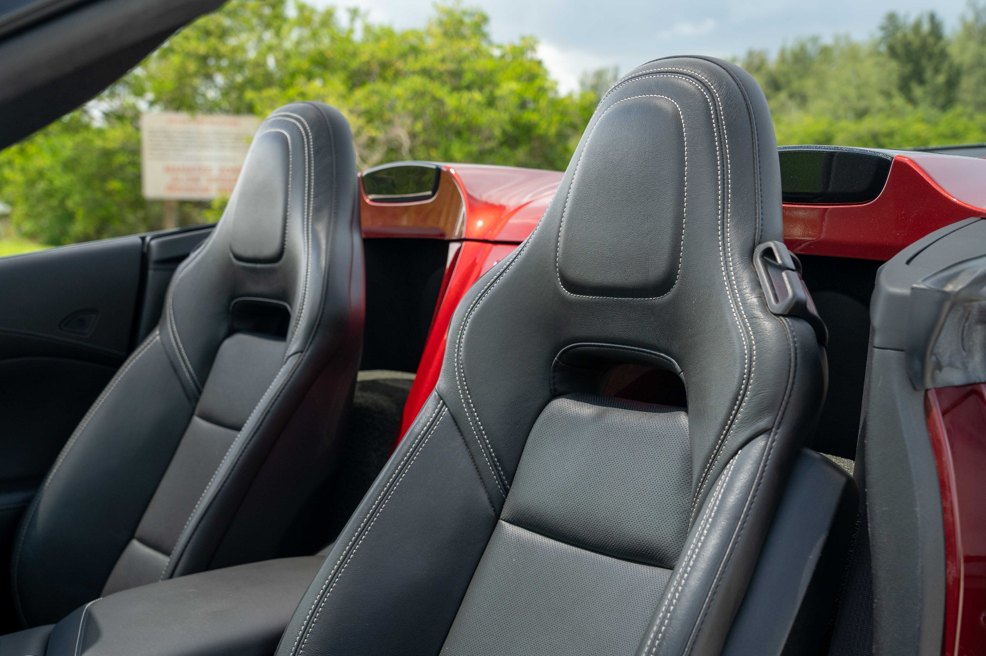 chevrolet corvette 2019 1G1YW3D79K5107959 image chevrolet corvette 2019 1G1YW3D79K5107959 image