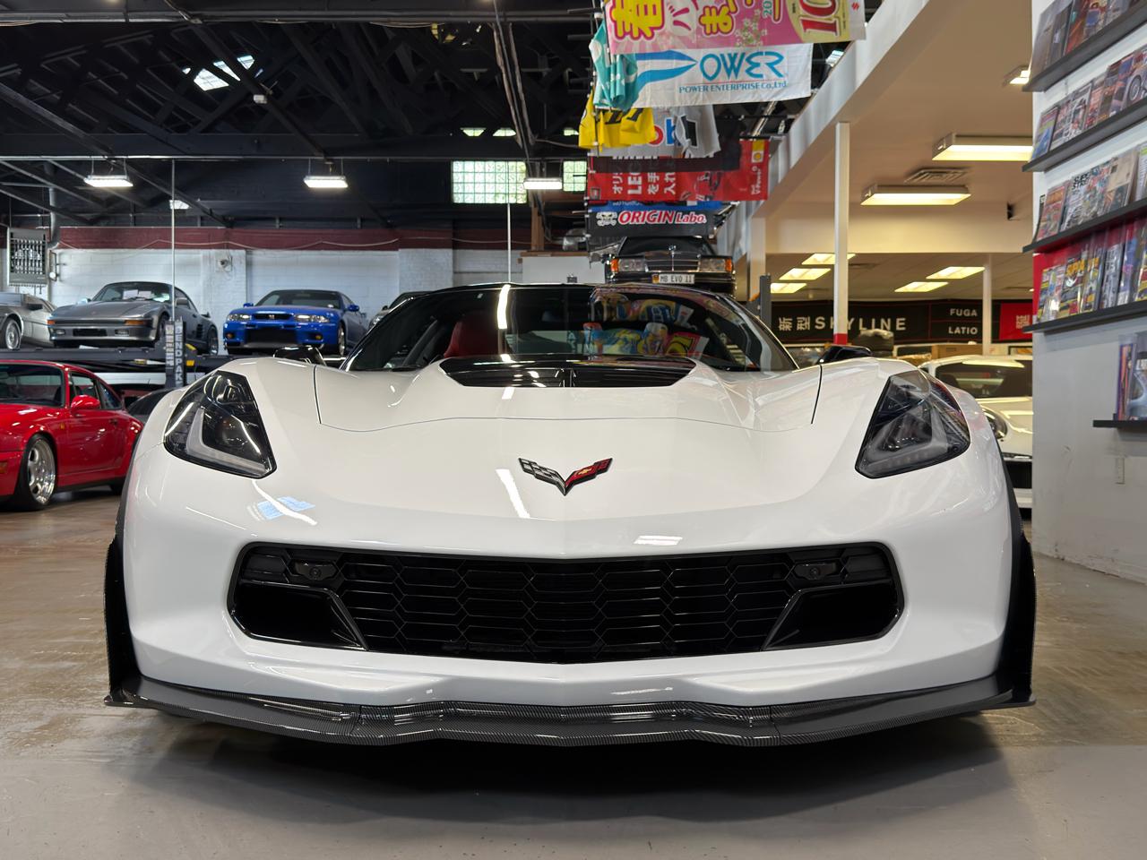 chevrolet corvette 2018 1G1YU2D61J5601058 image chevrolet corvette 2018 1G1YU2D61J5601058 image