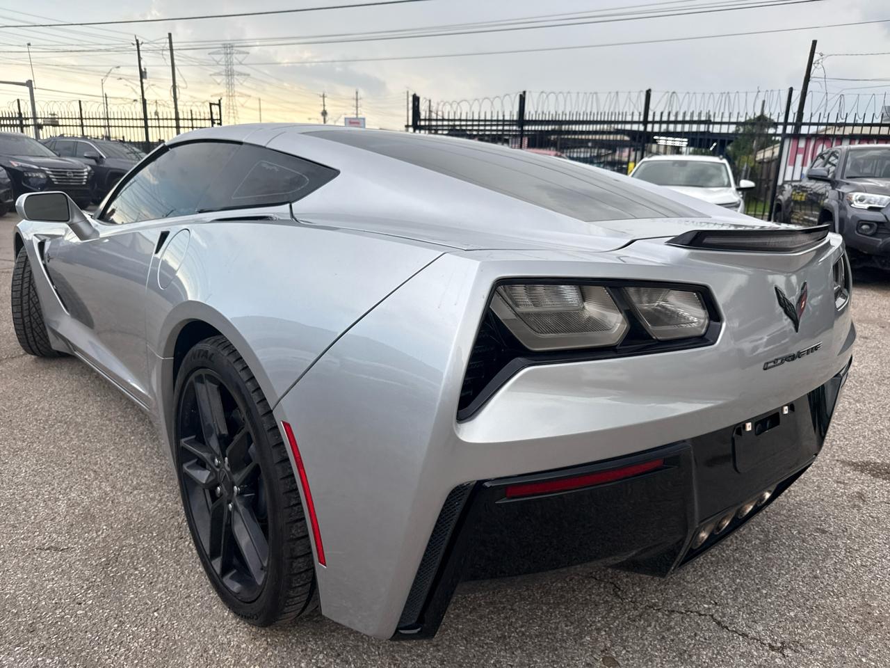 chevrolet corvette 2018 1G1YB2D74J5101202 image chevrolet corvette 2018 1G1YB2D74J5101202 image