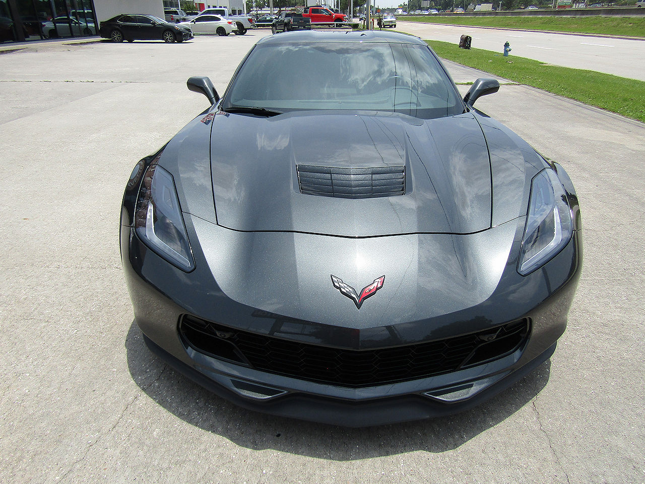 chevrolet corvette 2018 1G1YY2D74J5105331 image chevrolet corvette 2018 1G1YY2D74J5105331 image