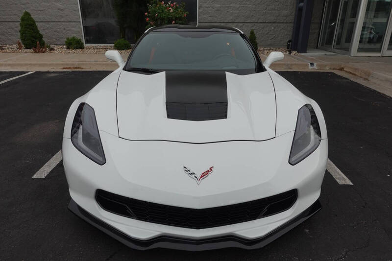 chevrolet corvette 2018 1G1YW2D79J5100292 image chevrolet corvette 2018 1G1YW2D79J5100292 image