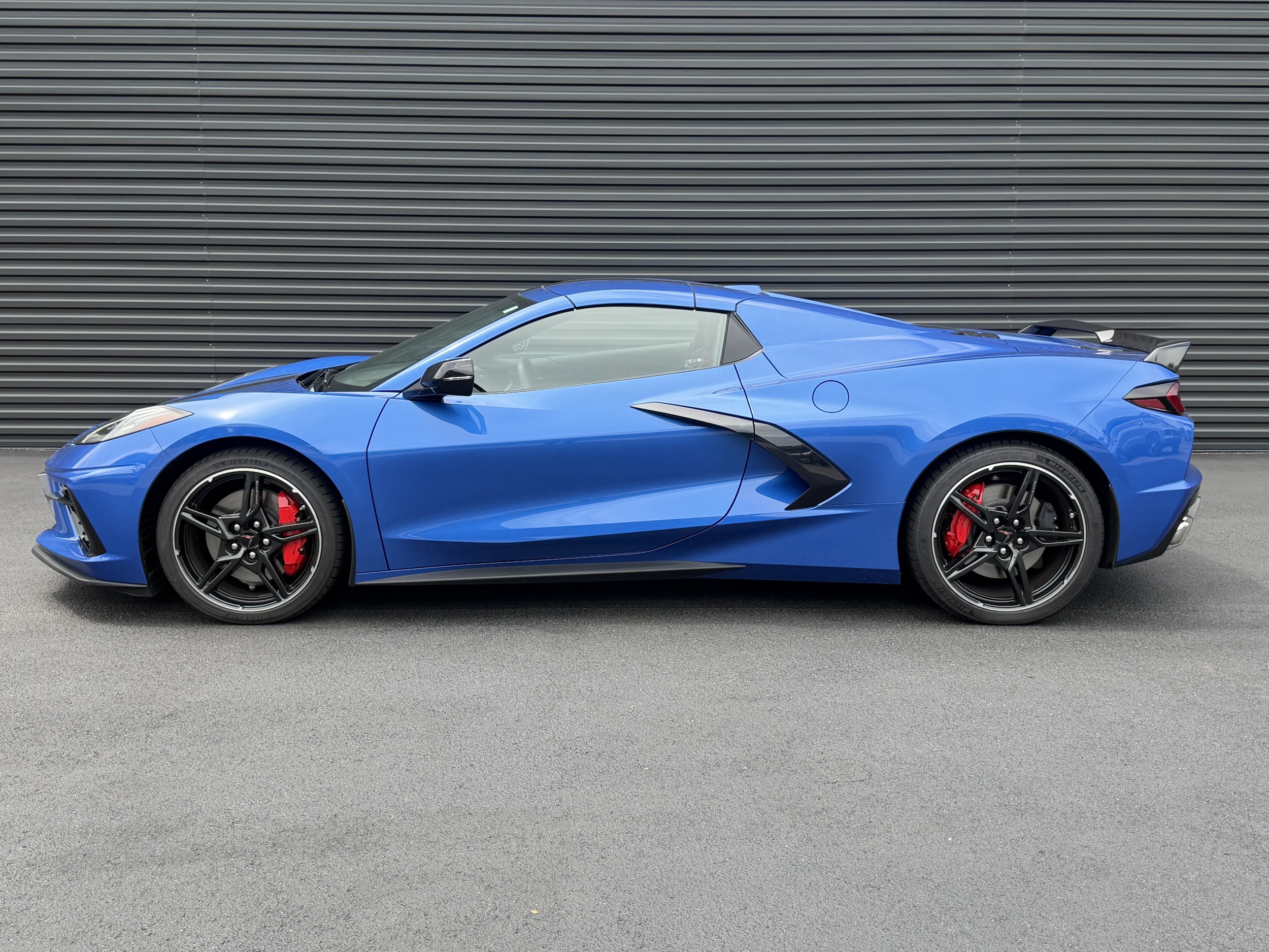 chevrolet corvette 2021 1G1YA3D48M5120774 image chevrolet corvette 2021 1G1YA3D48M5120774 image