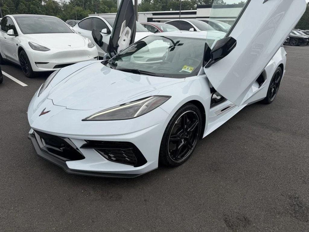 chevrolet corvette 2021 1G1YB2D47M5112463 image