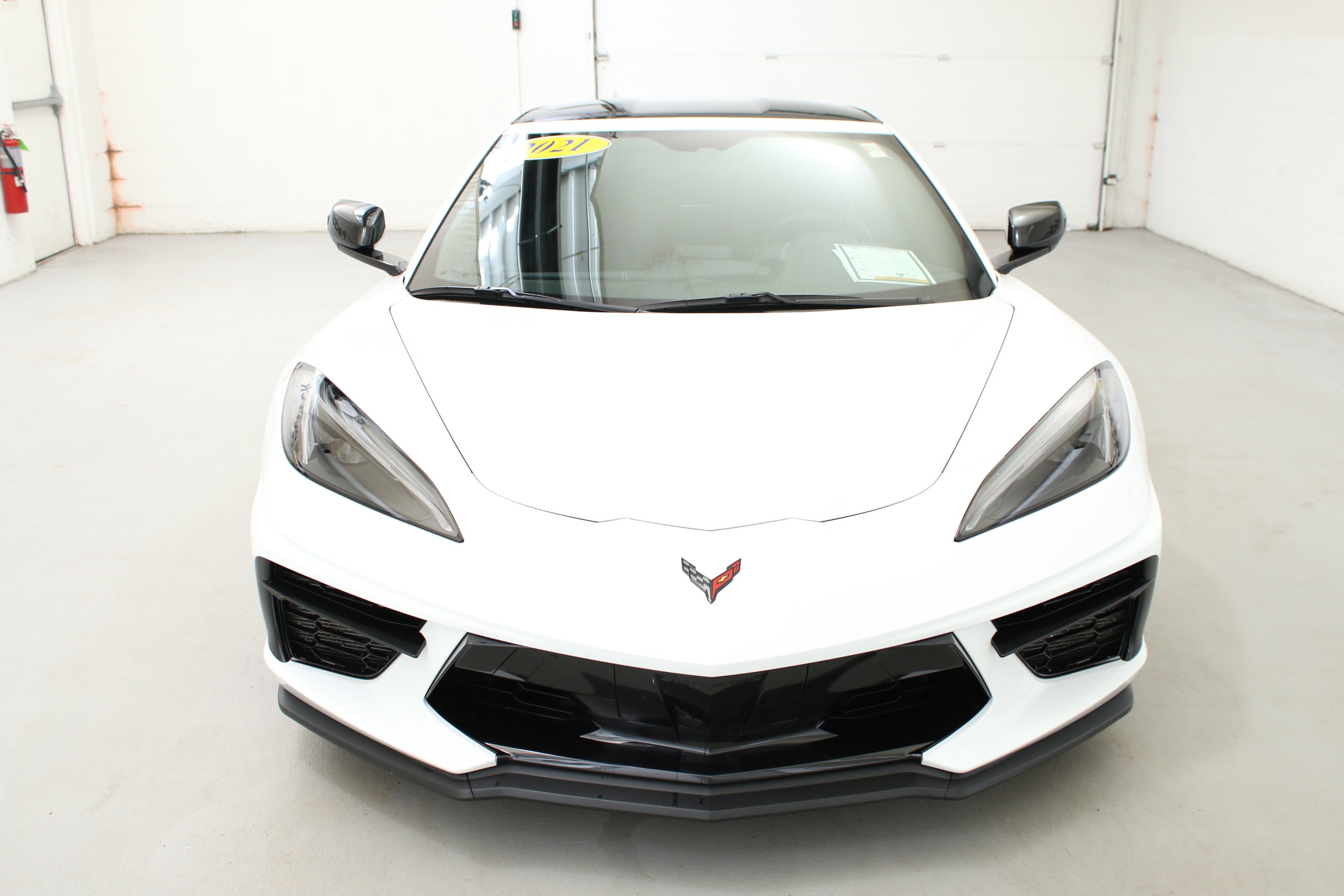 chevrolet corvette 2021 1G1YA2D41M5111831 image chevrolet corvette 2021 1G1YA2D41M5111831 image