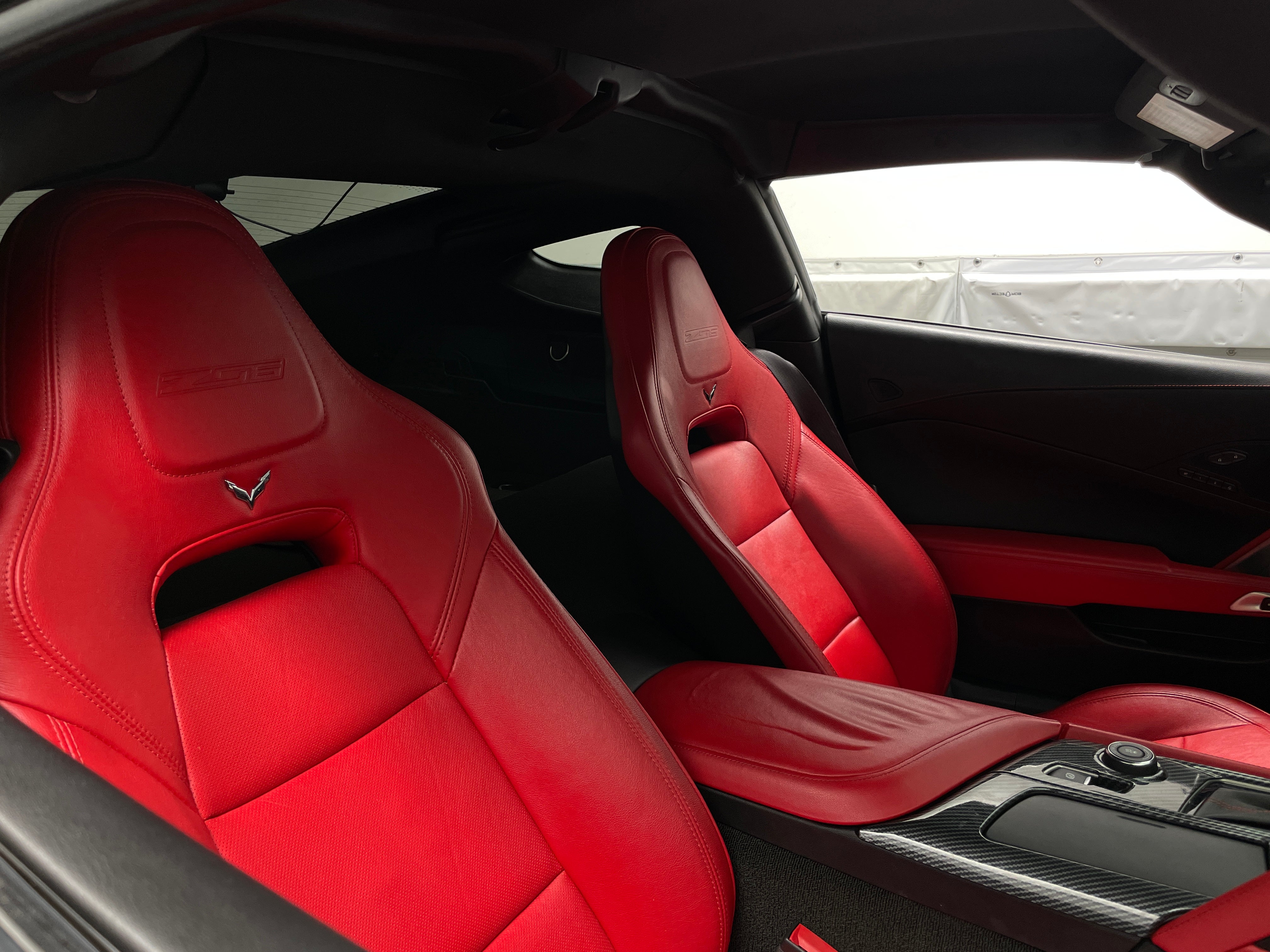 chevrolet corvette 2017 1G1YS2D67H5603591 image chevrolet corvette 2017 1G1YS2D67H5603591 image