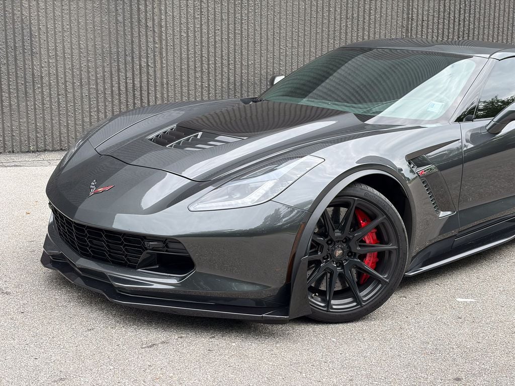 chevrolet corvette 2017 1G1YR2D62H5601257 image chevrolet corvette 2017 1G1YR2D62H5601257 image