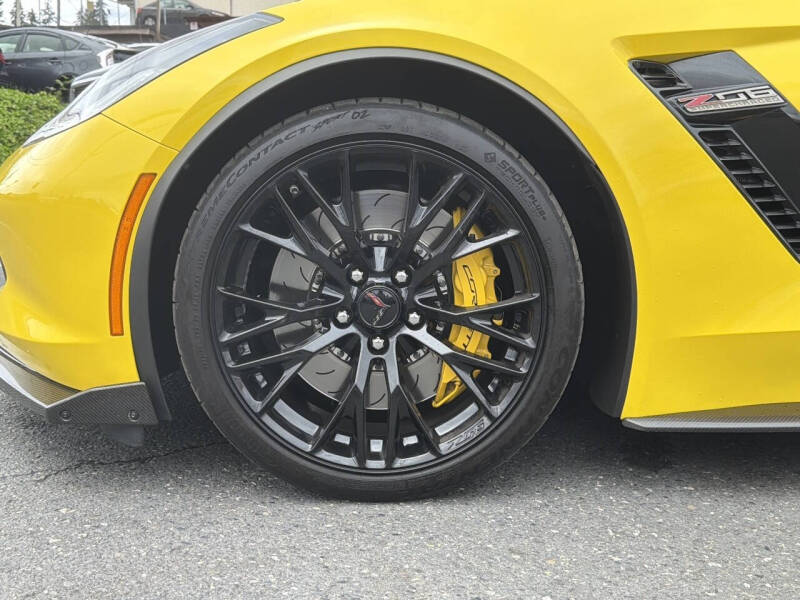 chevrolet corvette 2017 1G1YU2D61H5600017 image chevrolet corvette 2017 1G1YU2D61H5600017 image