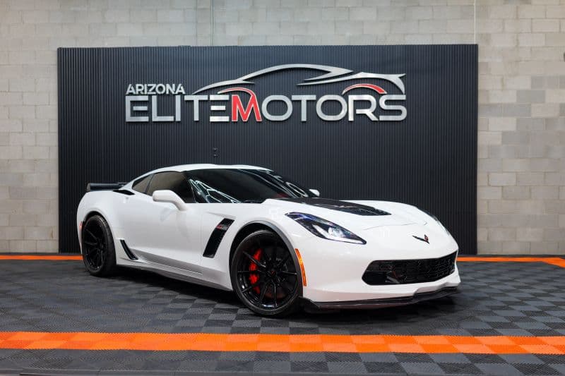 chevrolet corvette 2017 1G1YU2D68H5602816 image chevrolet corvette 2017 1G1YU2D68H5602816 image