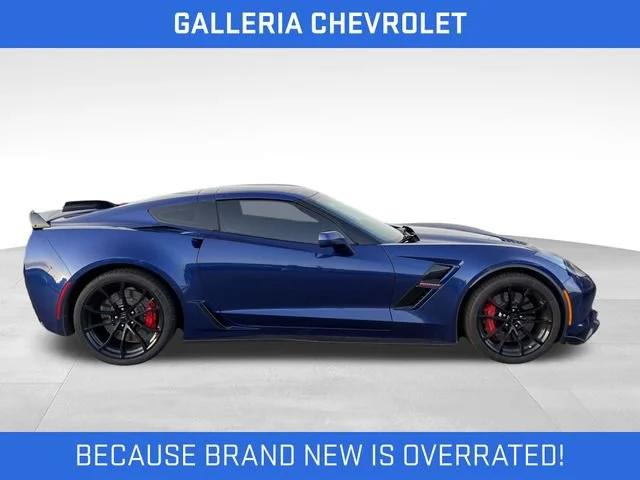 chevrolet corvette 2017 1G1YY2D74H5113763 image chevrolet corvette 2017 1G1YY2D74H5113763 image