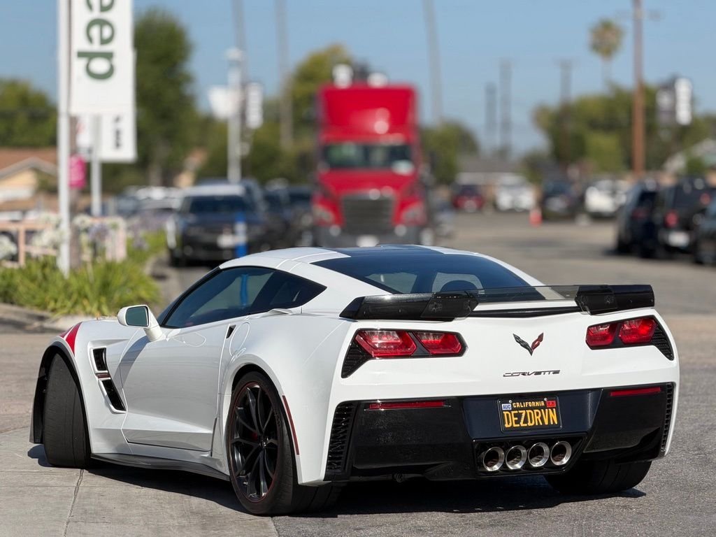 chevrolet corvette 2017 1G1YZ2D79H5108166 image chevrolet corvette 2017 1G1YZ2D79H5108166 image