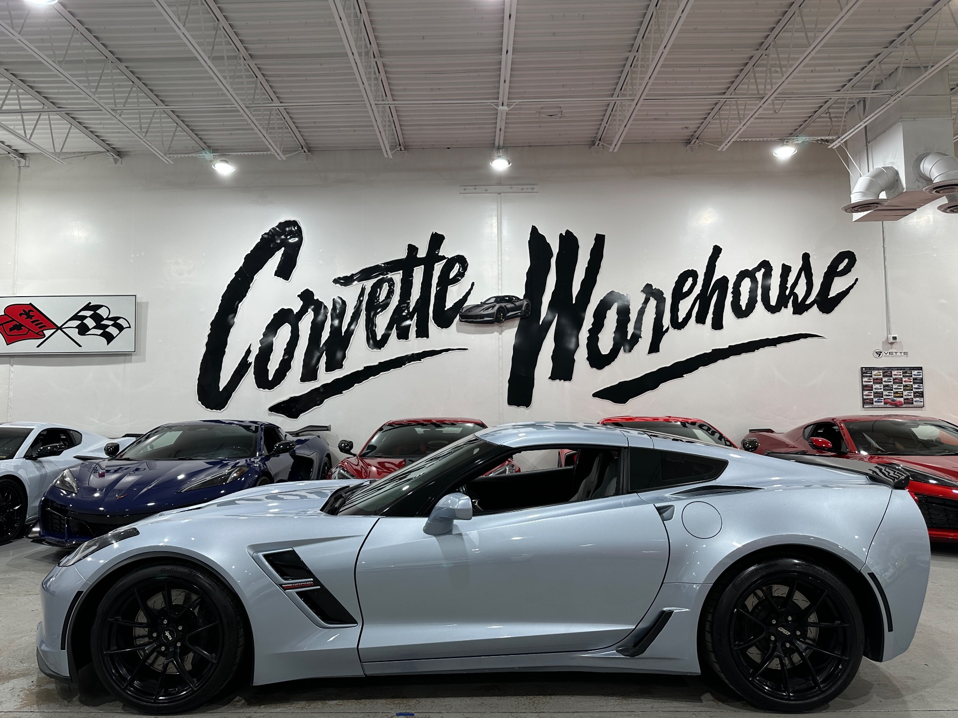 chevrolet corvette 2017 1G1YV2D70H5122677 image chevrolet corvette 2017 1G1YV2D70H5122677 image