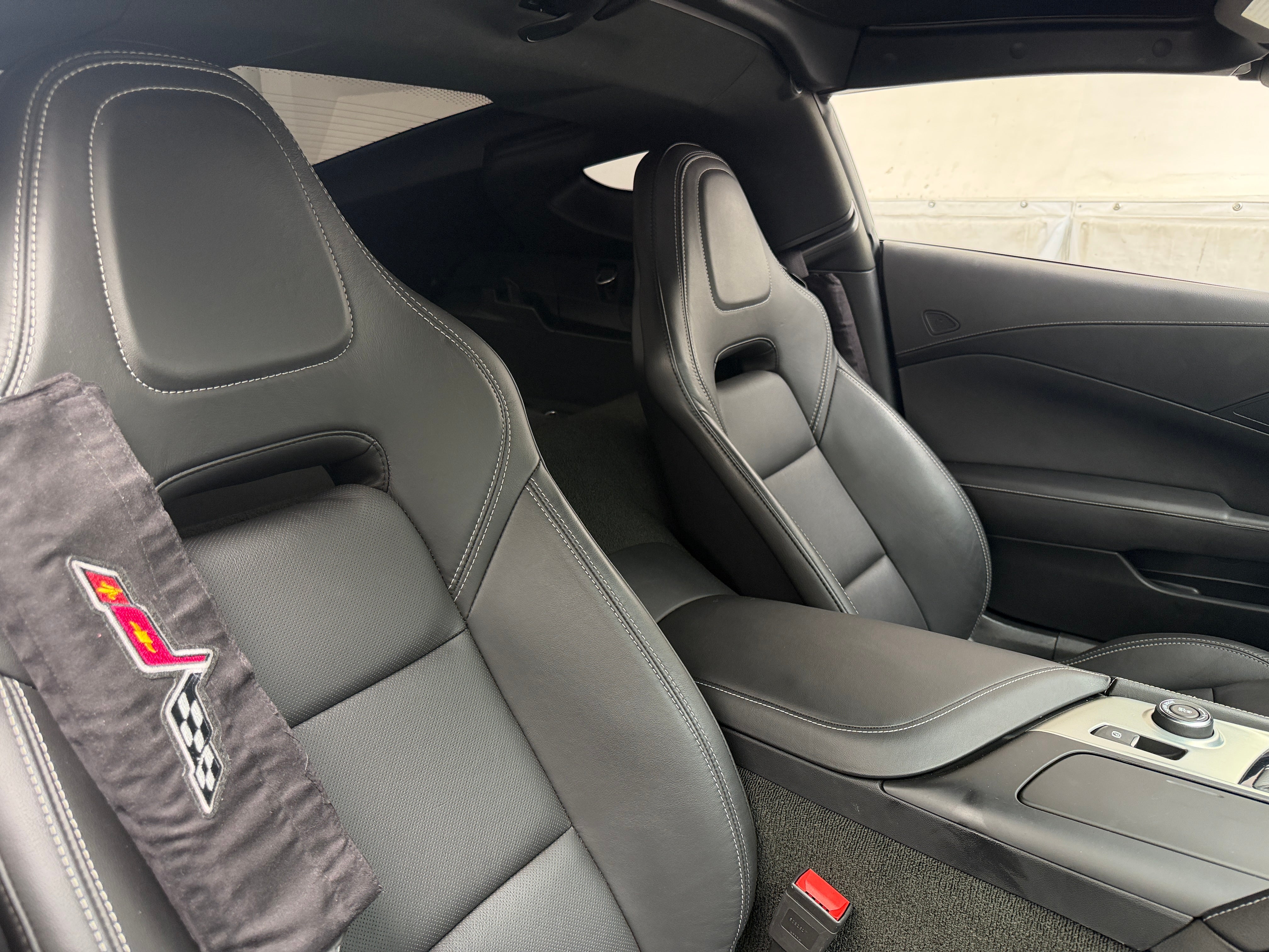 chevrolet corvette 2017 1G1YH2D70H5115879 image chevrolet corvette 2017 1G1YH2D70H5115879 image