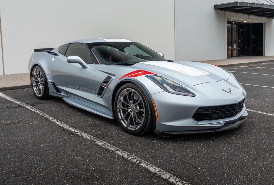 chevrolet corvette 2017 1G1YX2D72H5105289 image chevrolet corvette 2017 1G1YX2D72H5105289 image