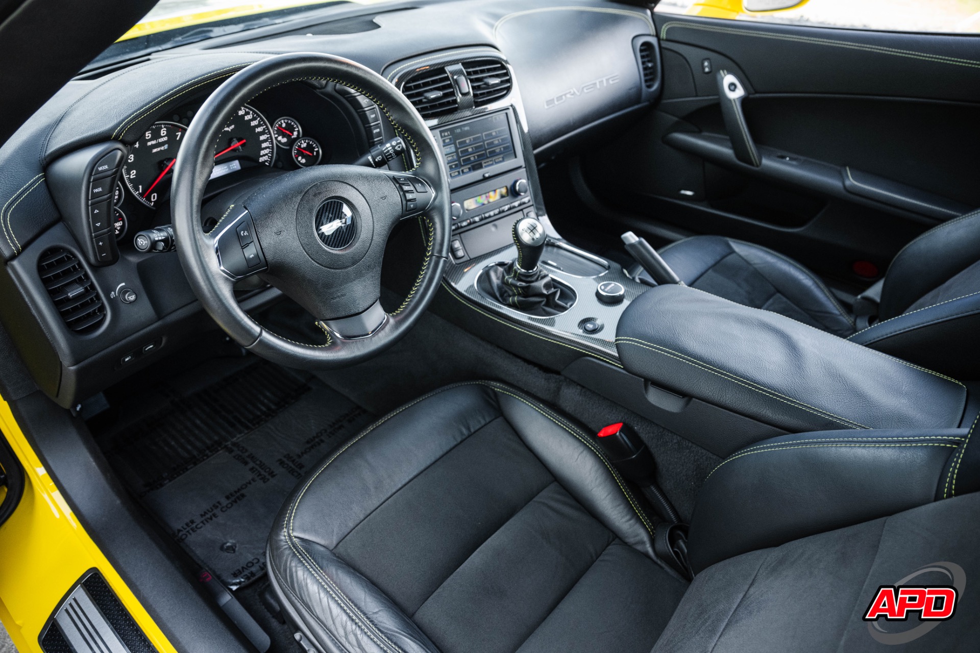 chevrolet corvette 2012 1G1YN2DT5C5800135 image chevrolet corvette 2012 1G1YN2DT5C5800135 image