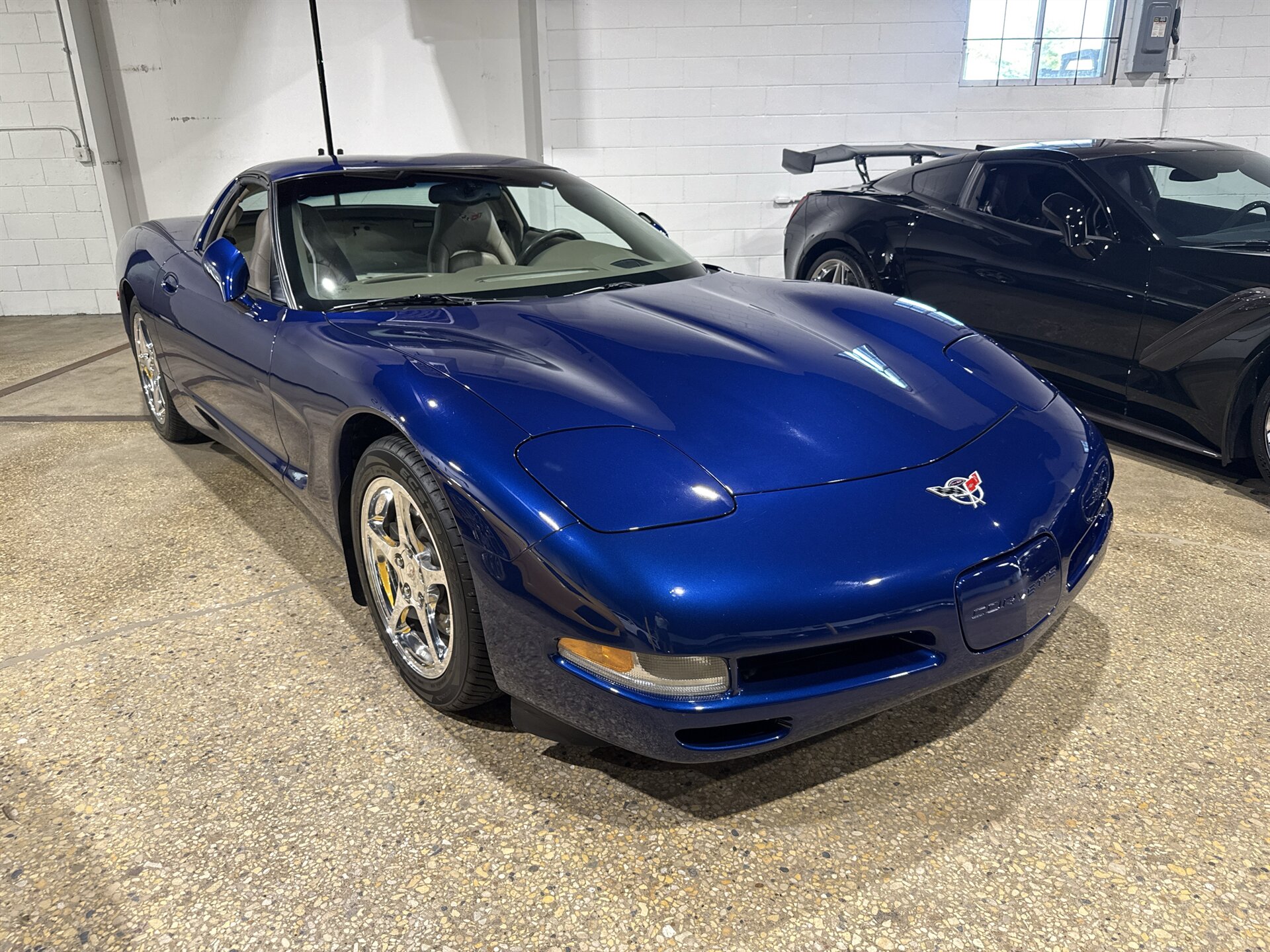 chevrolet corvette 2004 1G1YY22G545118838 image chevrolet corvette 2004 1G1YY22G545118838 image
