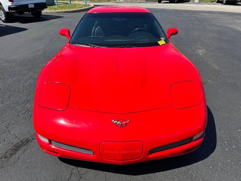 chevrolet corvette 2004 1G1YY12S945114080 image chevrolet corvette 2004 1G1YY12S945114080 image