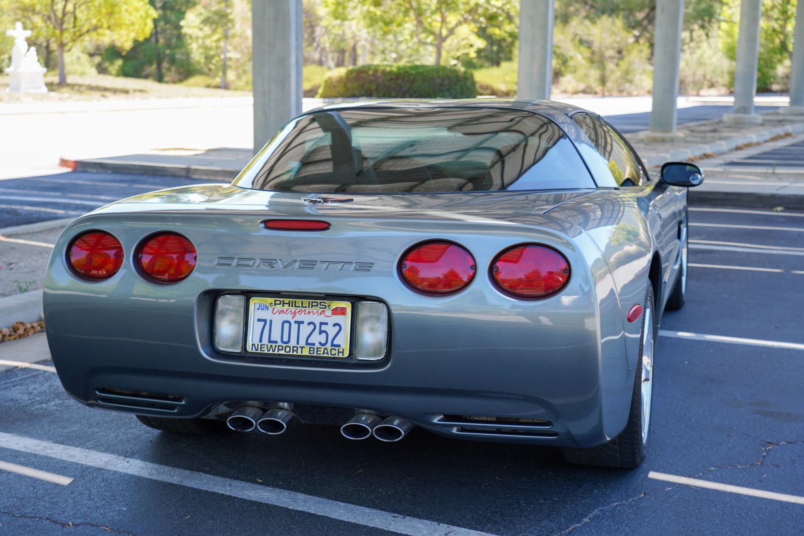 chevrolet corvette 2004 1G1YY22G745120493 image chevrolet corvette 2004 1G1YY22G745120493 image