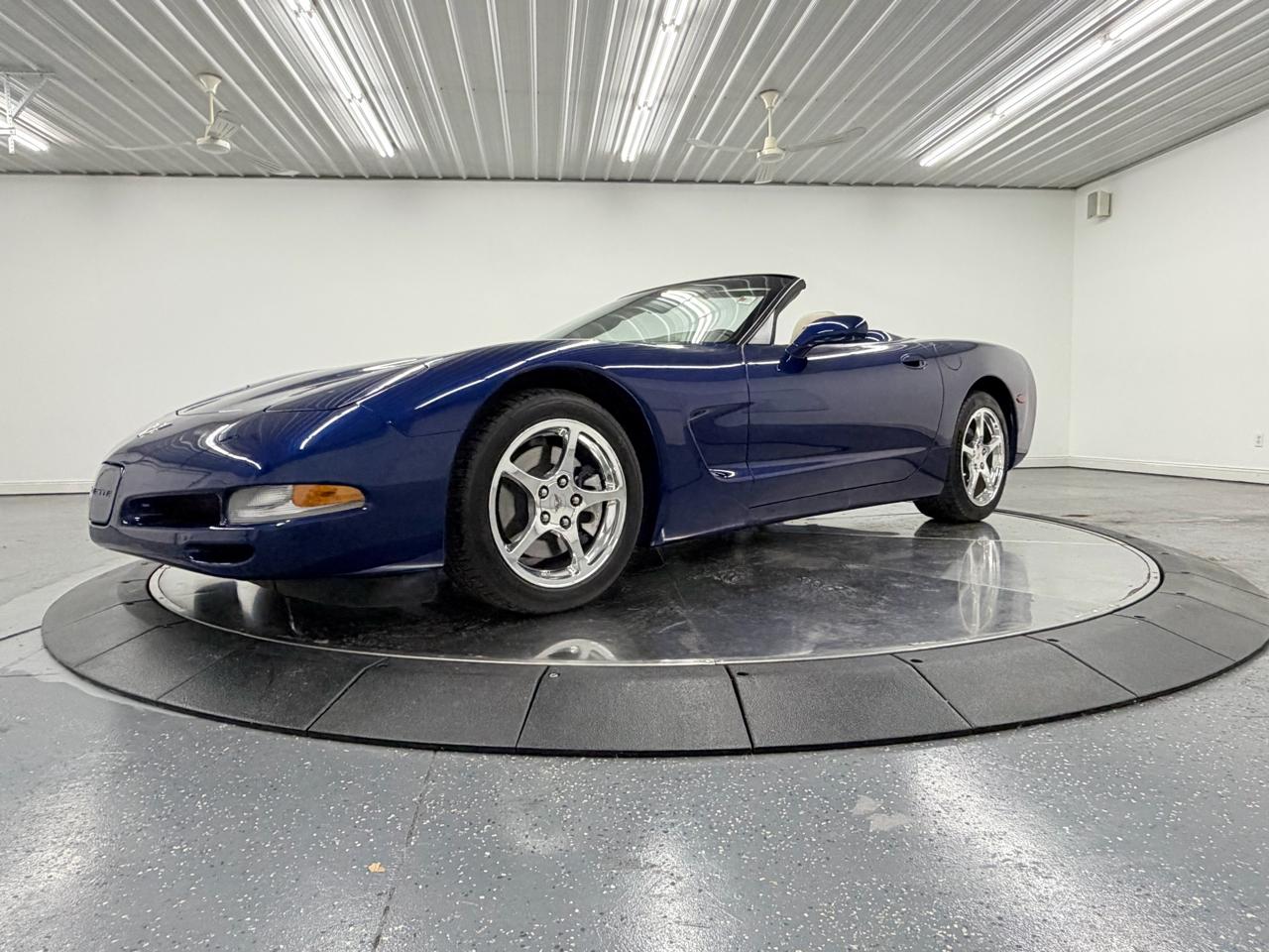 chevrolet corvette 2004 1G1YY32G945104186 image chevrolet corvette 2004 1G1YY32G945104186 image