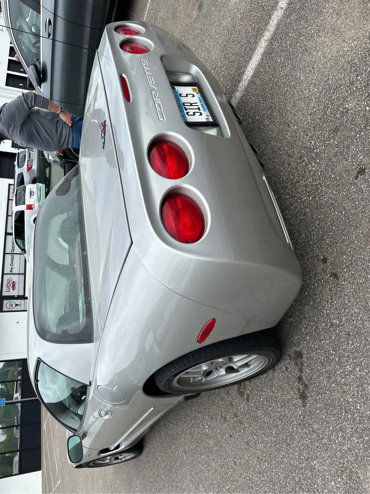 chevrolet corvette 2004 1G1YY12S145124683 image chevrolet corvette 2004 1G1YY12S145124683 image