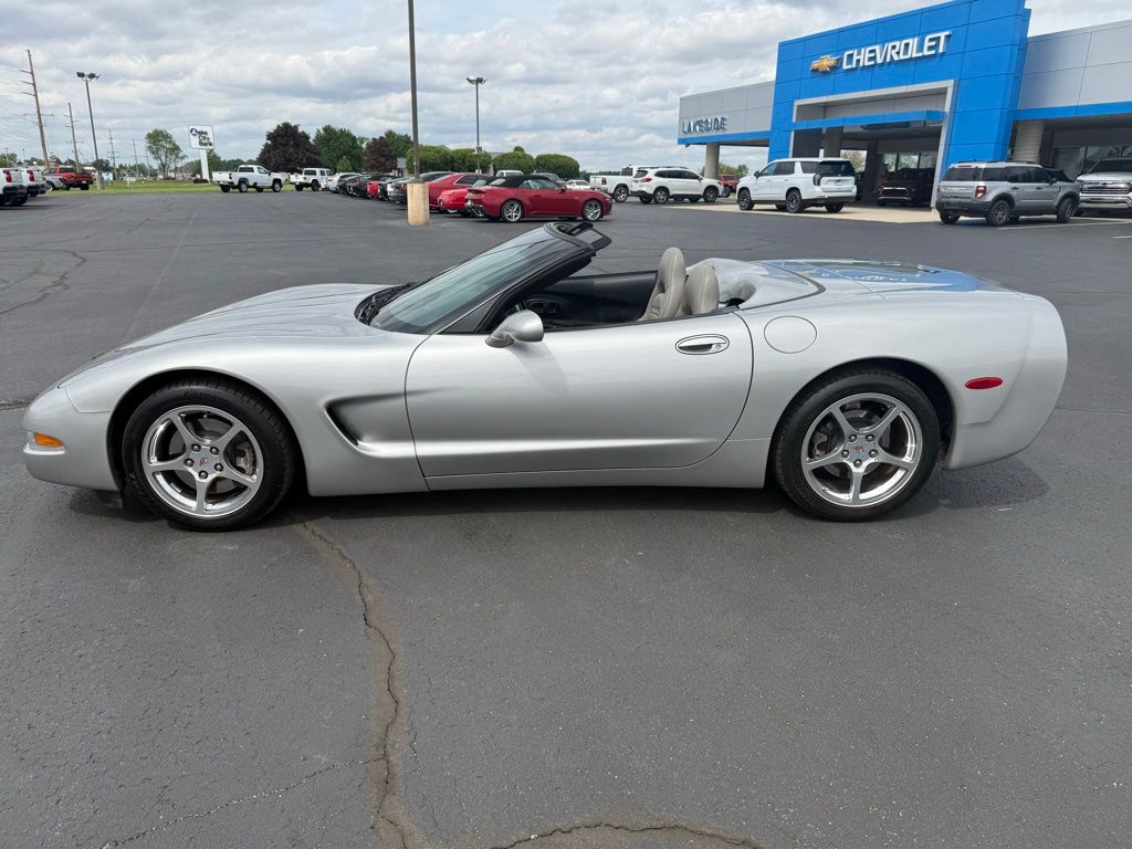 chevrolet corvette 2004 1G1YY32G245117121 image chevrolet corvette 2004 1G1YY32G245117121 image