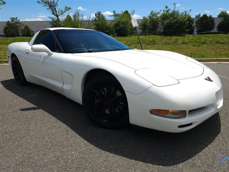 chevrolet corvette 2004 1G1YY22GX45108158 image chevrolet corvette 2004 1G1YY22GX45108158 image