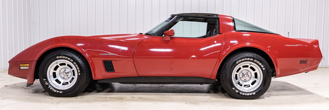 chevrolet corvette 1982 1G1AY8787C5100815 image chevrolet corvette 1982 1G1AY8787C5100815 image