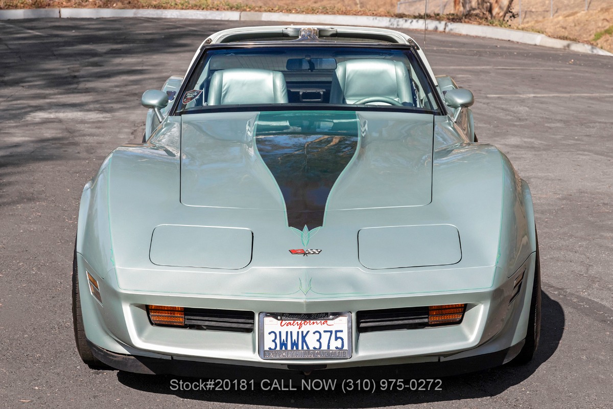 chevrolet corvette 1982 1G1AY8782C5120938 image chevrolet corvette 1982 1G1AY8782C5120938 image