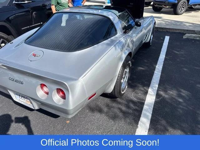 chevrolet corvette 1982 1G1AY8785C5124742 image chevrolet corvette 1982 1G1AY8785C5124742 image