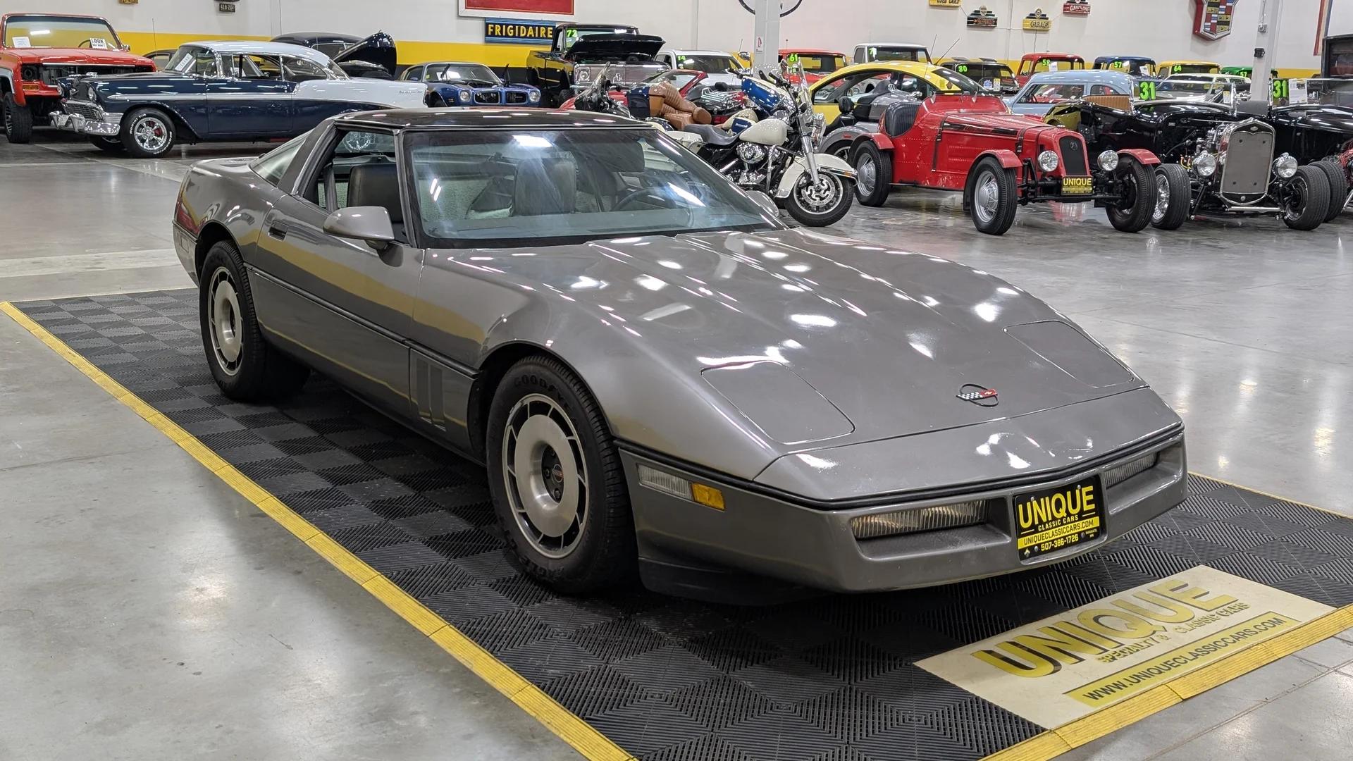 chevrolet corvette 1984 1G1AY0787E5134158 image chevrolet corvette 1984 1G1AY0787E5134158 image