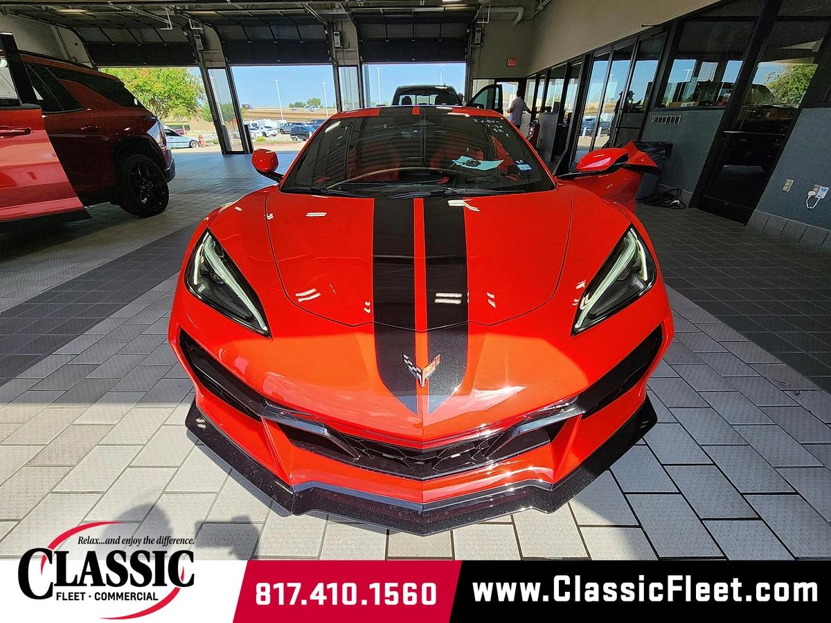 chevrolet corvette 2024 1G1YF3D32R5609641 image chevrolet corvette 2024 1G1YF3D32R5609641 image
