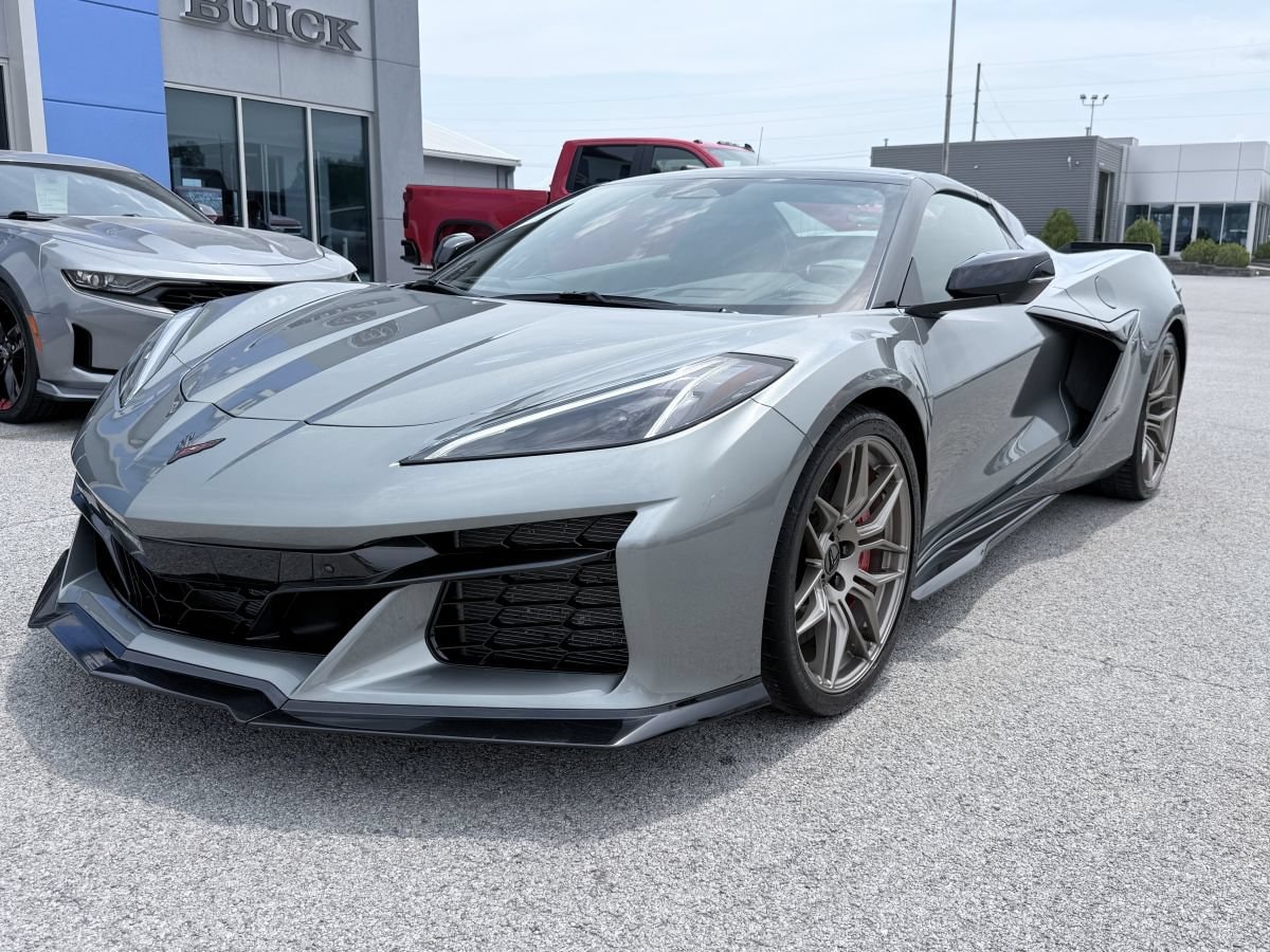 chevrolet corvette 2024 1G1YF3D32R5603841 image chevrolet corvette 2024 1G1YF3D32R5603841 image