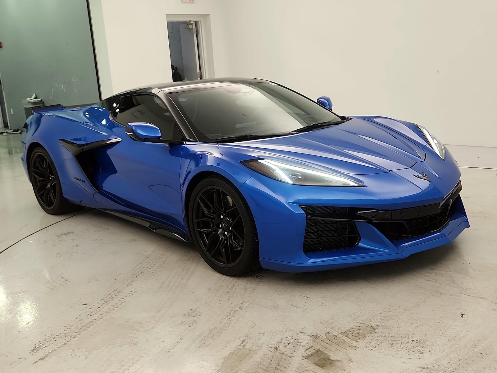 chevrolet corvette 2024 1G1YE3D30R5604263 image chevrolet corvette 2024 1G1YE3D30R5604263 image