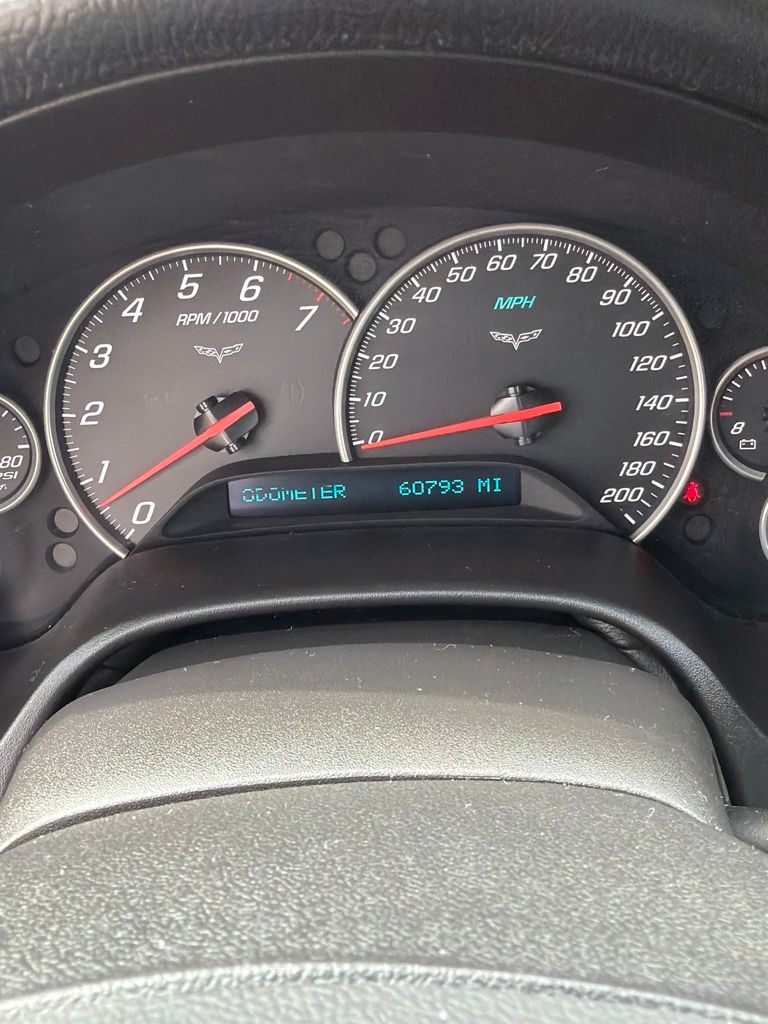 chevrolet corvette 2006 1G1YY25U065117990 image chevrolet corvette 2006 1G1YY25U065117990 image