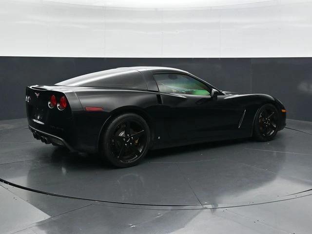 chevrolet corvette 2006 1G1YY25U065127645 image chevrolet corvette 2006 1G1YY25U065127645 image