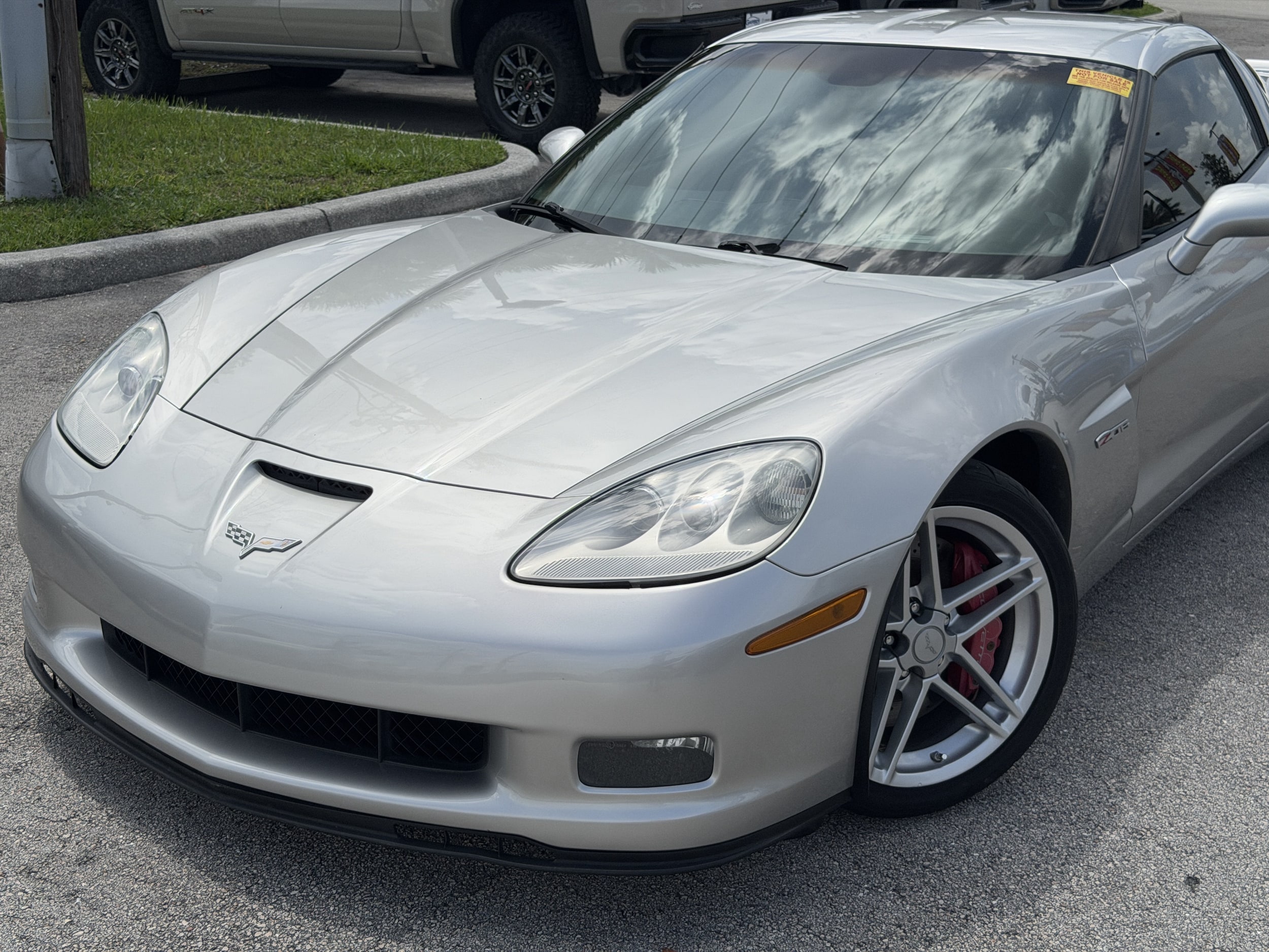 chevrolet corvette 2006 1G1YY26E765123485 image chevrolet corvette 2006 1G1YY26E765123485 image