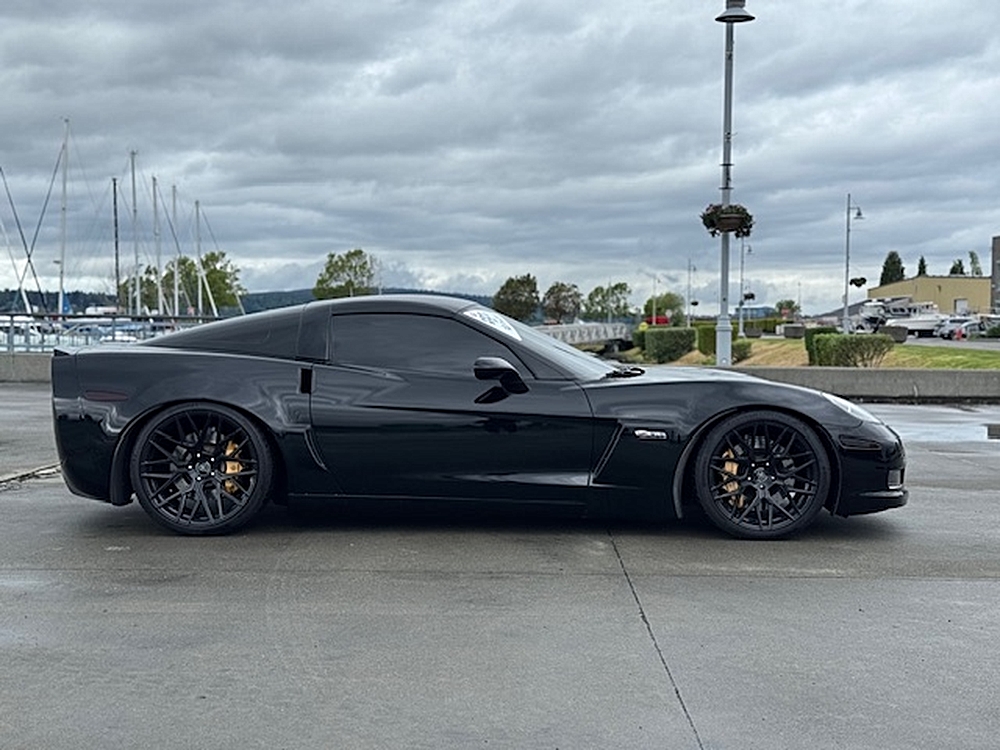 chevrolet corvette 2006 1G1YY26E865115007 image chevrolet corvette 2006 1G1YY26E865115007 image
