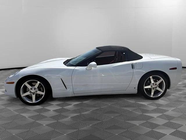 chevrolet corvette 2006 1G1YY36U565126785 image chevrolet corvette 2006 1G1YY36U565126785 image