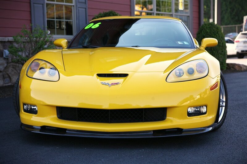 chevrolet corvette 2006 1G1YY26E965119521 image chevrolet corvette 2006 1G1YY26E965119521 image