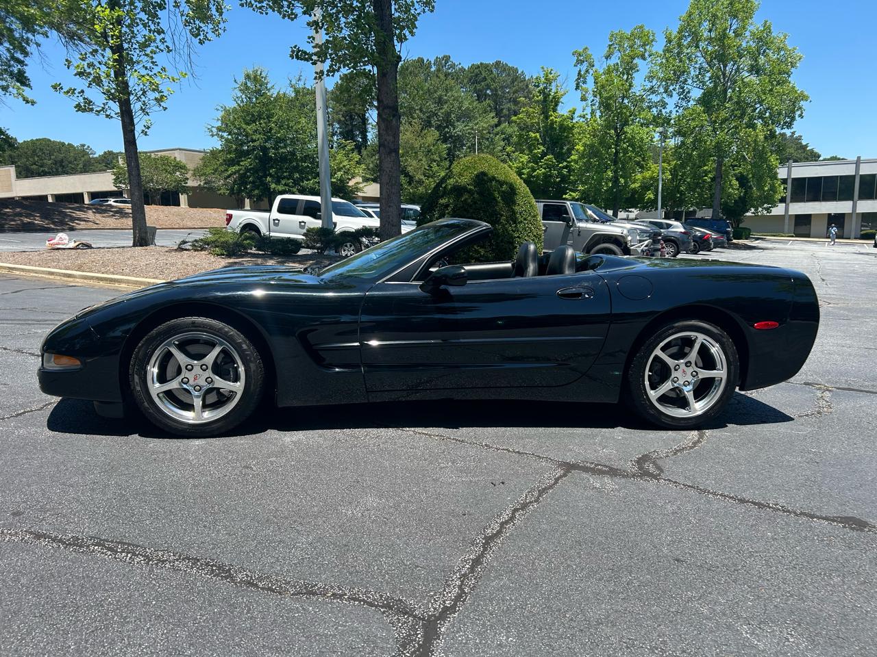 chevrolet corvette 2002 1G1YY32G925104170 image chevrolet corvette 2002 1G1YY32G925104170 image