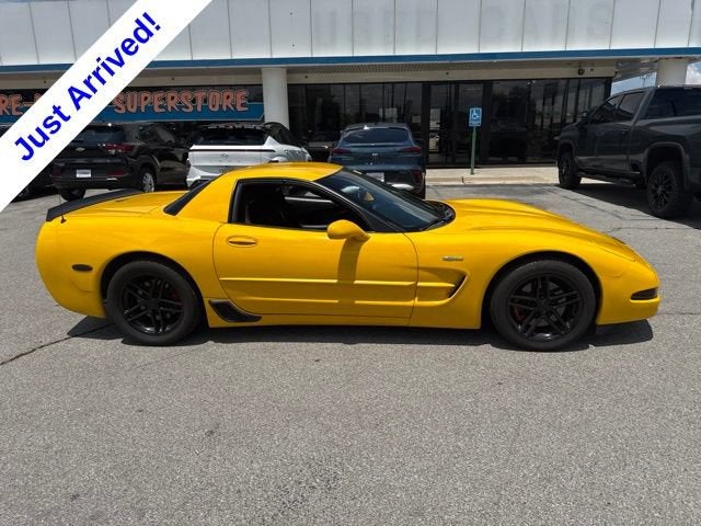chevrolet corvette 2002 1G1YY12S725112180 image chevrolet corvette 2002 1G1YY12S725112180 image