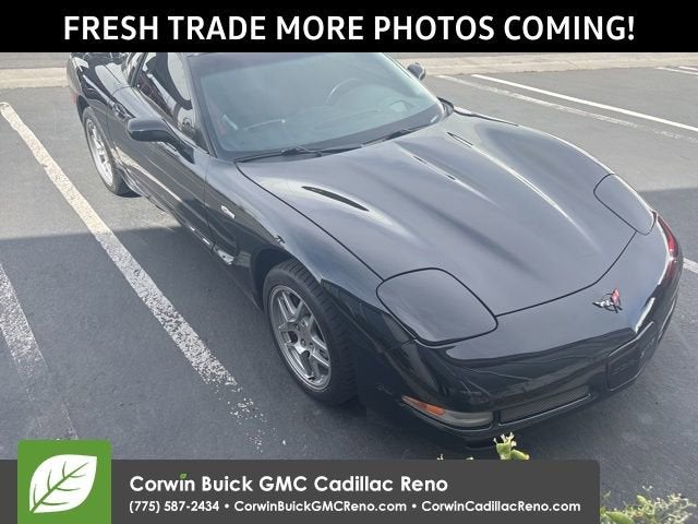 chevrolet corvette 2002 1G1YY12S825129652 image chevrolet corvette 2002 1G1YY12S825129652 image