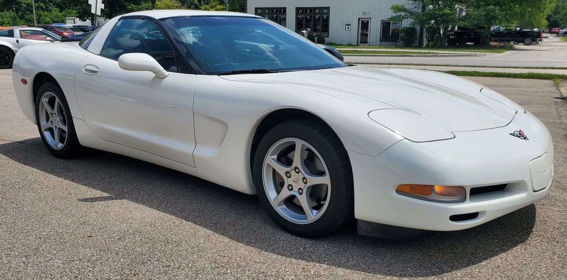 chevrolet corvette 2002 1G1YY22G325127826 image chevrolet corvette 2002 1G1YY22G325127826 image