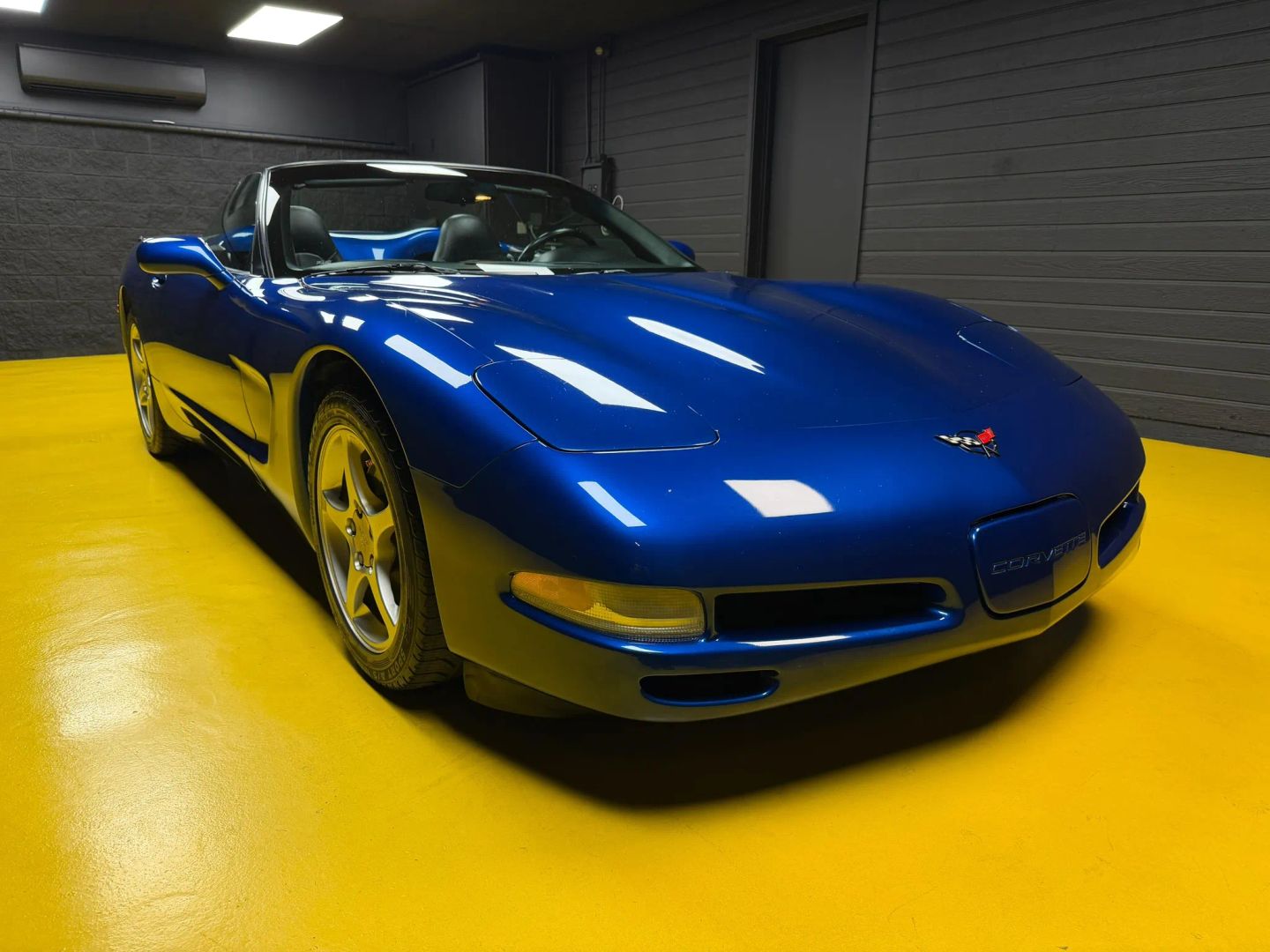 chevrolet corvette 2002 1G1YY32G125102624 image chevrolet corvette 2002 1G1YY32G125102624 image