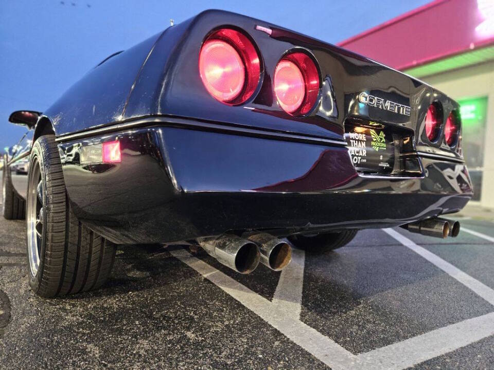 chevrolet corvette 1987 1G1YY2181H5117377 image chevrolet corvette 1987 1G1YY2181H5117377 image